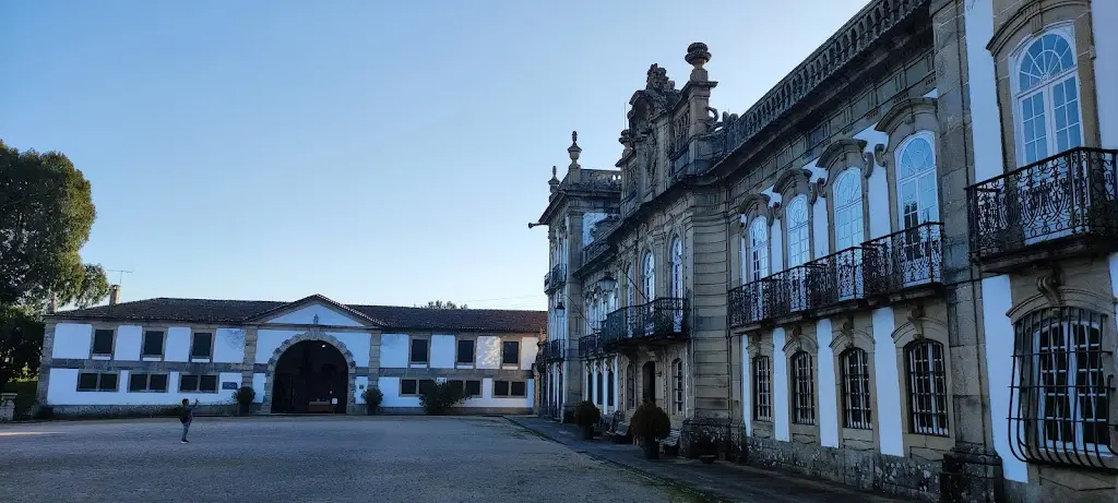 Aurora Lima Lourenço Mesquita_Monção_slider_image_3