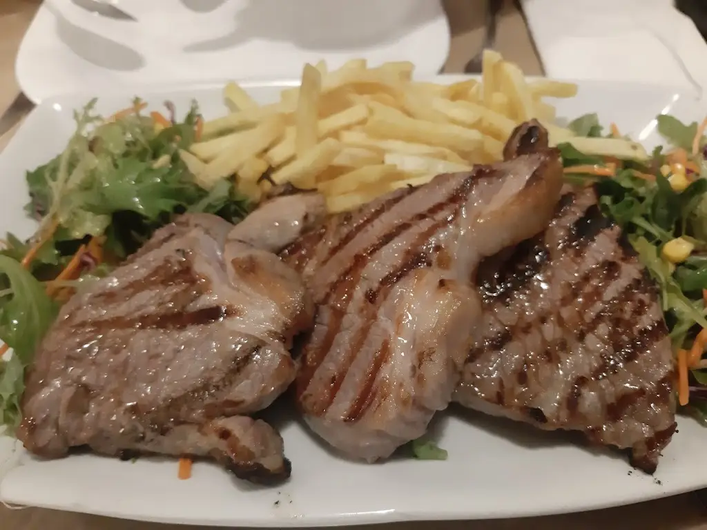 Marie Geneviève DUPAS_A Taberna_Santa Marta de Penaguião_recensione