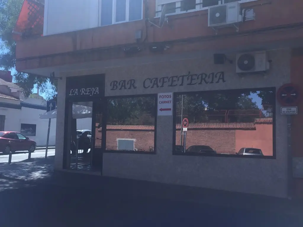 Paulo Dias_Tasquinha São Pedro (Comissão de Festas)_Sobreira_recensione