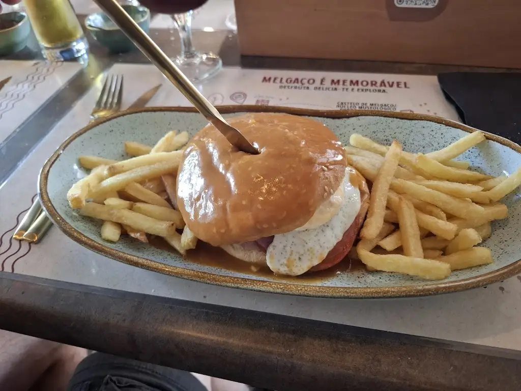 Diogo Bilé_O Conventual - Cervejaria_Melgaço_review