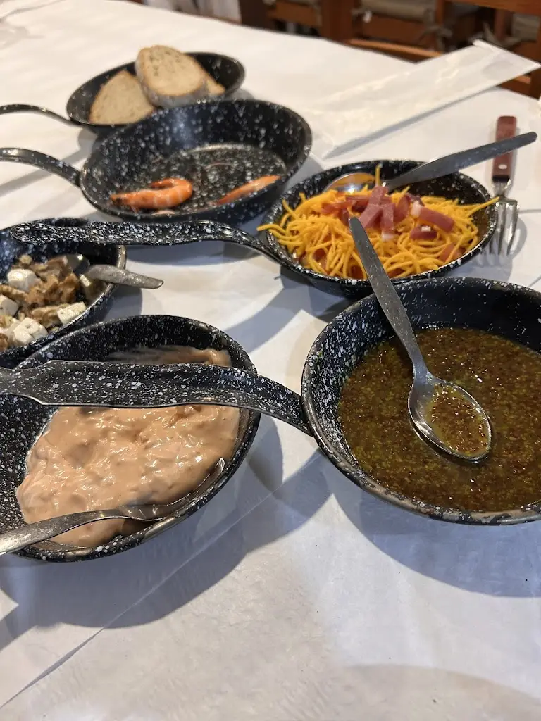 Fee Cee_Pensão Flávia_Chaves_review