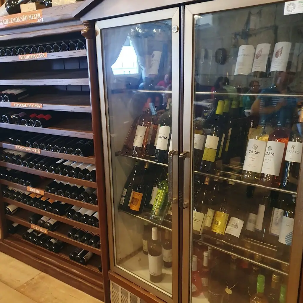 César_O Lavrador_Chaves_recensione