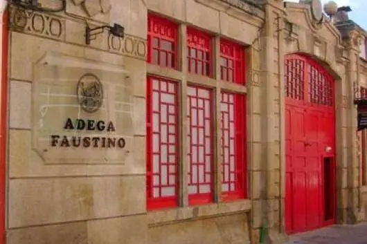 Adega Faustino_Chaves_slider_image_1