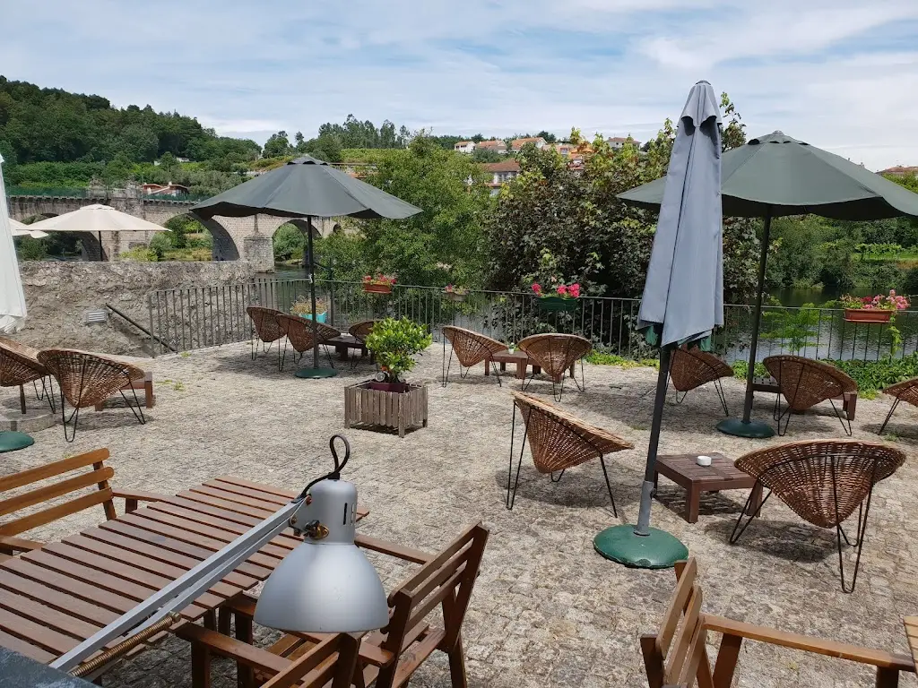 Vai À Fava ristorante a Ponte da Barca