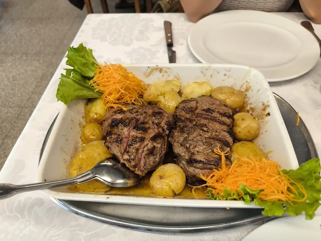 Sander Brouwer_Restaurante Varanda do Lima_Ponte da Barca_review