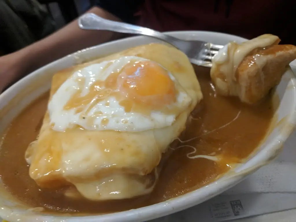 Daisy Medeiros_Pizzaria Tio Fredo_Ponte da Barca_recensione