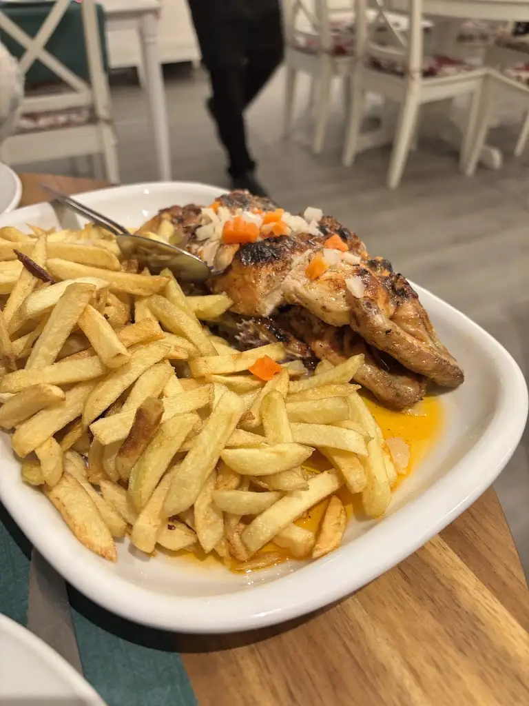 Menu_Varela - Churrasqueira & Hamburgueria_Ponte da Barca_imagen_2