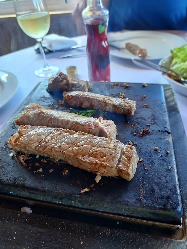 Sofia Silva_Tasca do Xico_Ribeira de Pena_recensione