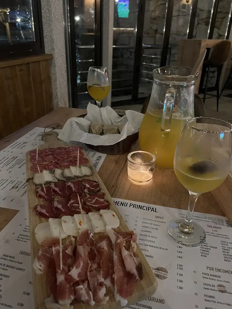 Menu_Eira - Tapas • Bar_Boticas_imagen_5