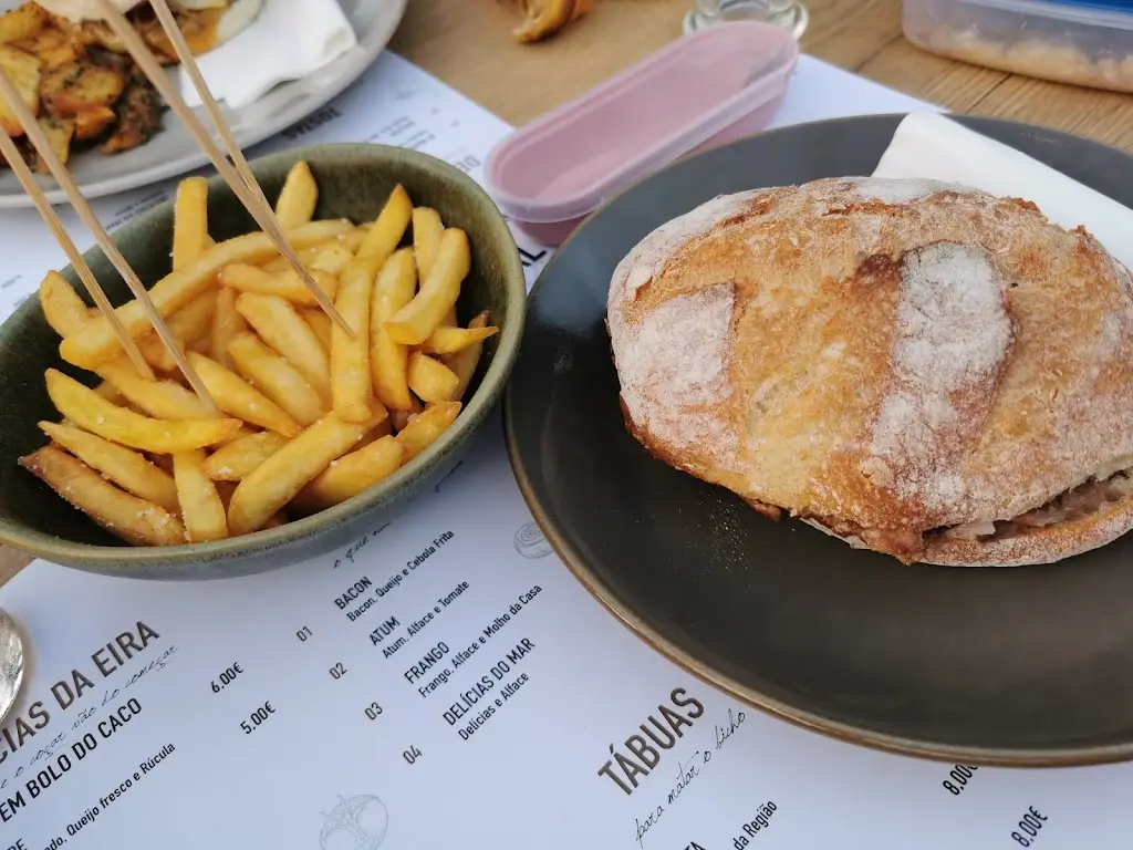 Fábio Santos_Eira - Tapas • Bar_Boticas_reseña