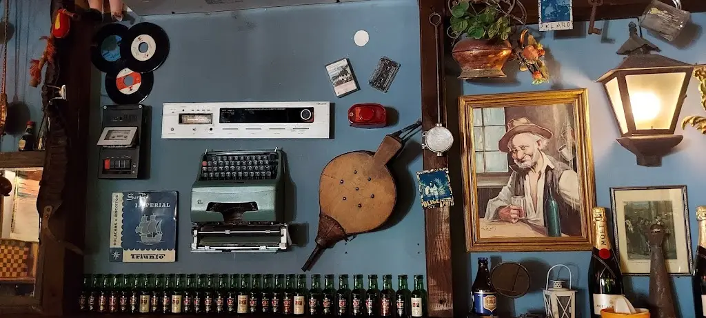 Leonor Diniz_Memórias no Mercado_Boticas_recensione