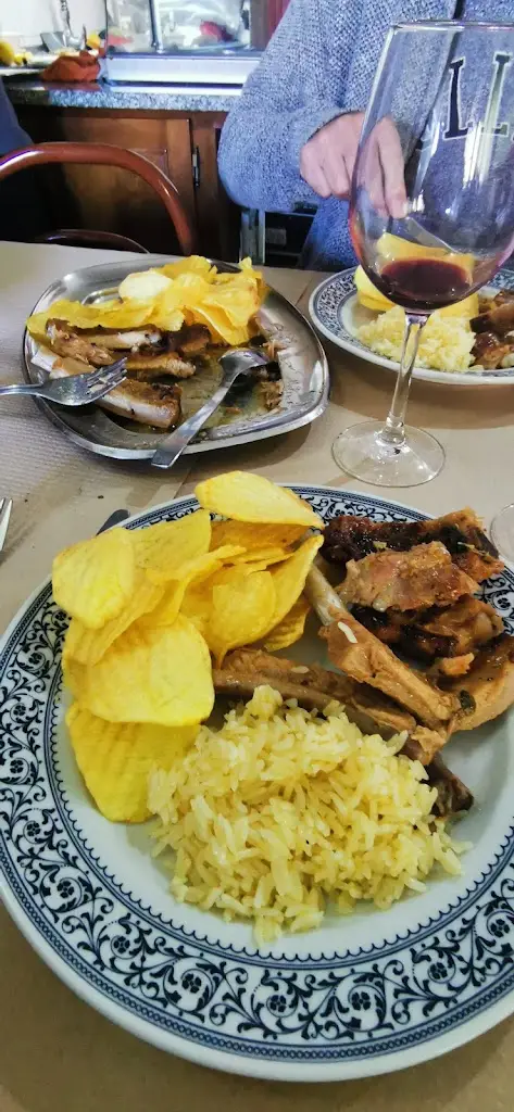 ANGIE OSTOA_Restaurante Adega da Vila_Armamar_review