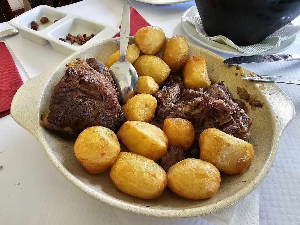 Restaurante Varanda Do Criz_Campo de Besteiros_slider_image_1