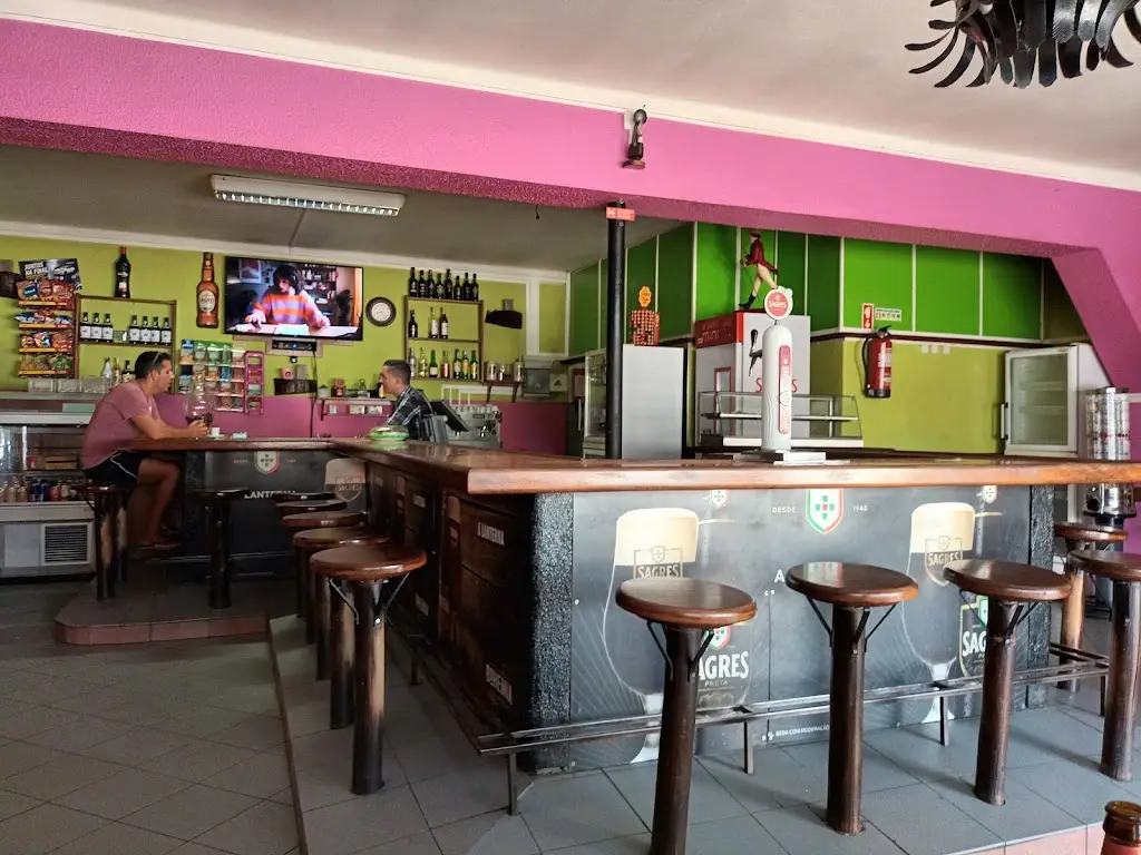 Cafetaria A Lanterna ristorante a Campo de Besteiros