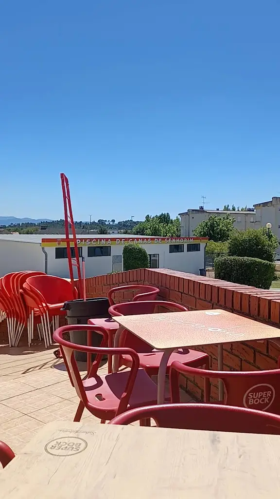 Pool Lounge Bar_Canas de Senhorim_slider_image_2