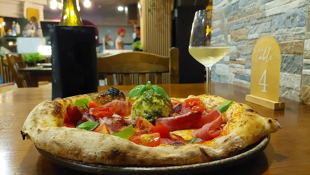 Di Nico Pizzeria_Vila Pouca de Aguiar_slider_image_3