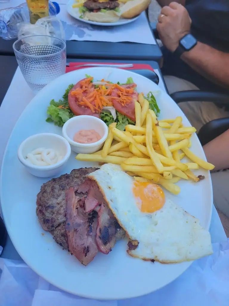 Chloe_Balas - Hamburgueria Artesanal_Vila Pouca de Aguiar_recensione