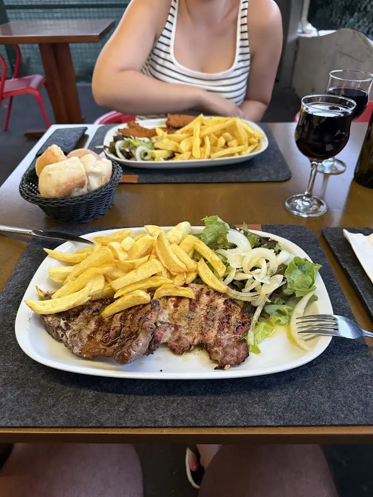 piotr kowalski_O Ferreirinho_Vila Pouca de Aguiar_recensione