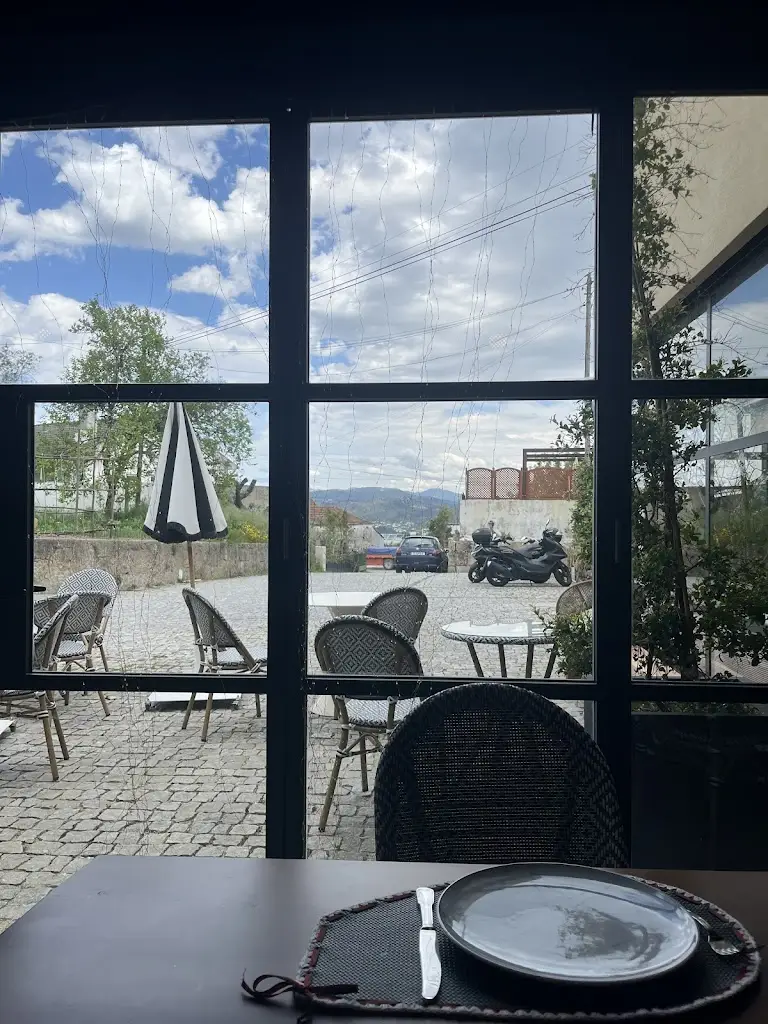 samantha rogers_Sabores e Memórias_Cinfães_recensione