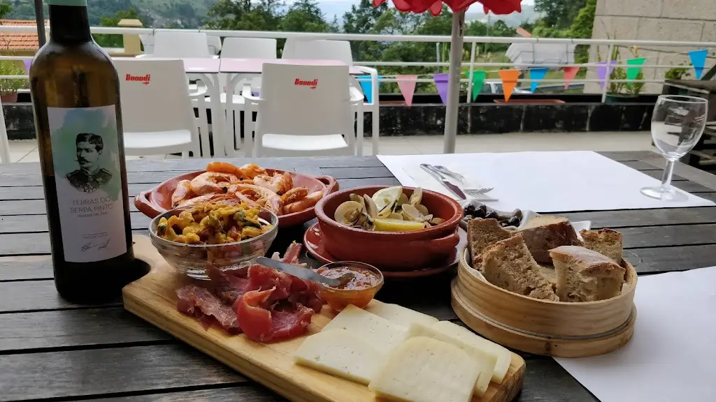 Restaurante Tendais_Cinfães_slider_image_2