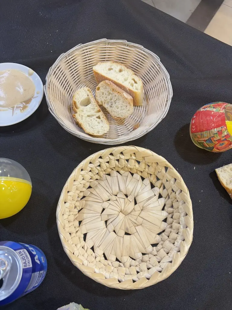 Menu_Pizzaria Roma_Cinfães_image_4