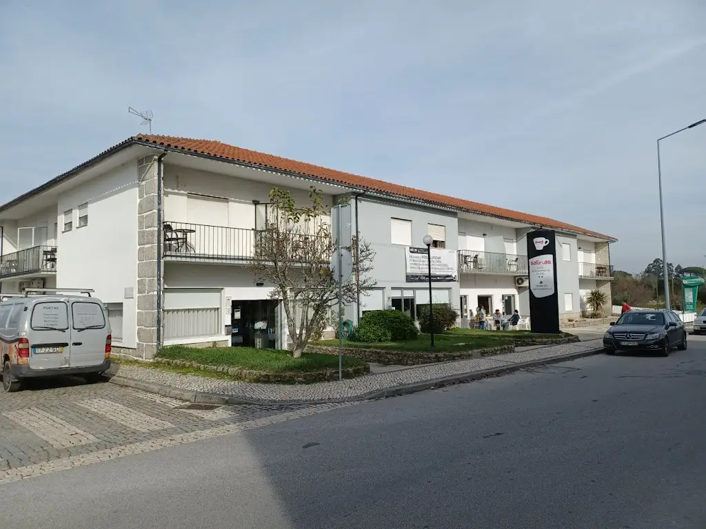 Pensão Salinas Residencial restaurante en Carregal do Sal