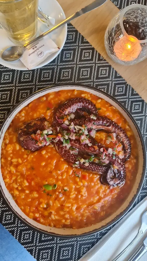 Austėja Kriščiūnaitė_Taska Chik - Restaurante_Castro Daire_Bewertung