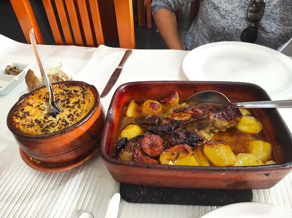 Casa Vitorino_Sever do Vouga_slider_image_2