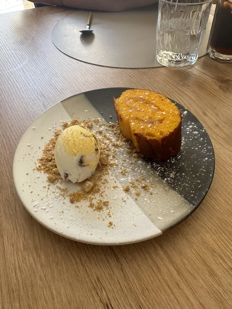 Vaskar Pahari_Boémia Bistro_Lamego_recensione