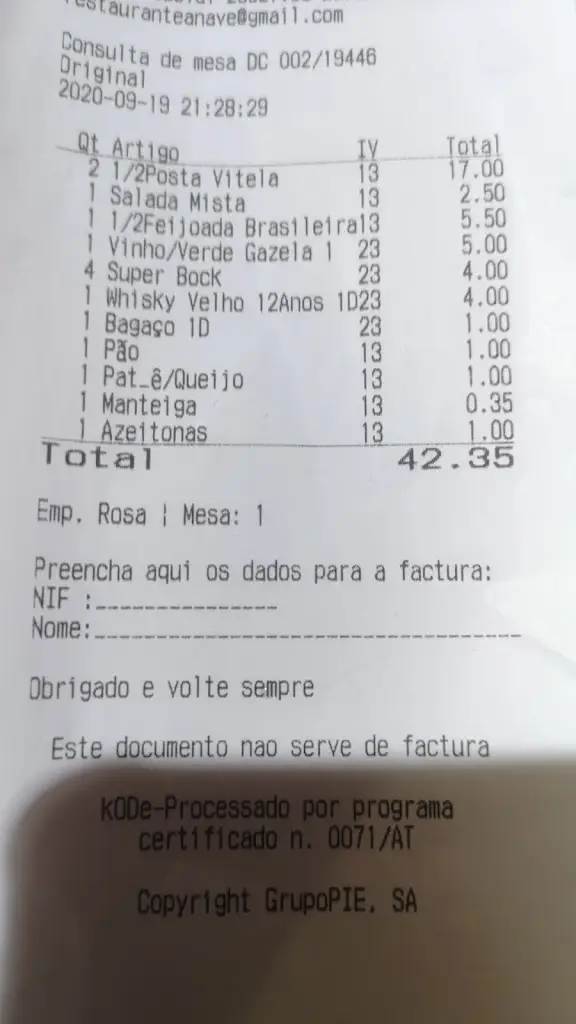 Tabea Naeder_A Nave_Lamego_recensione