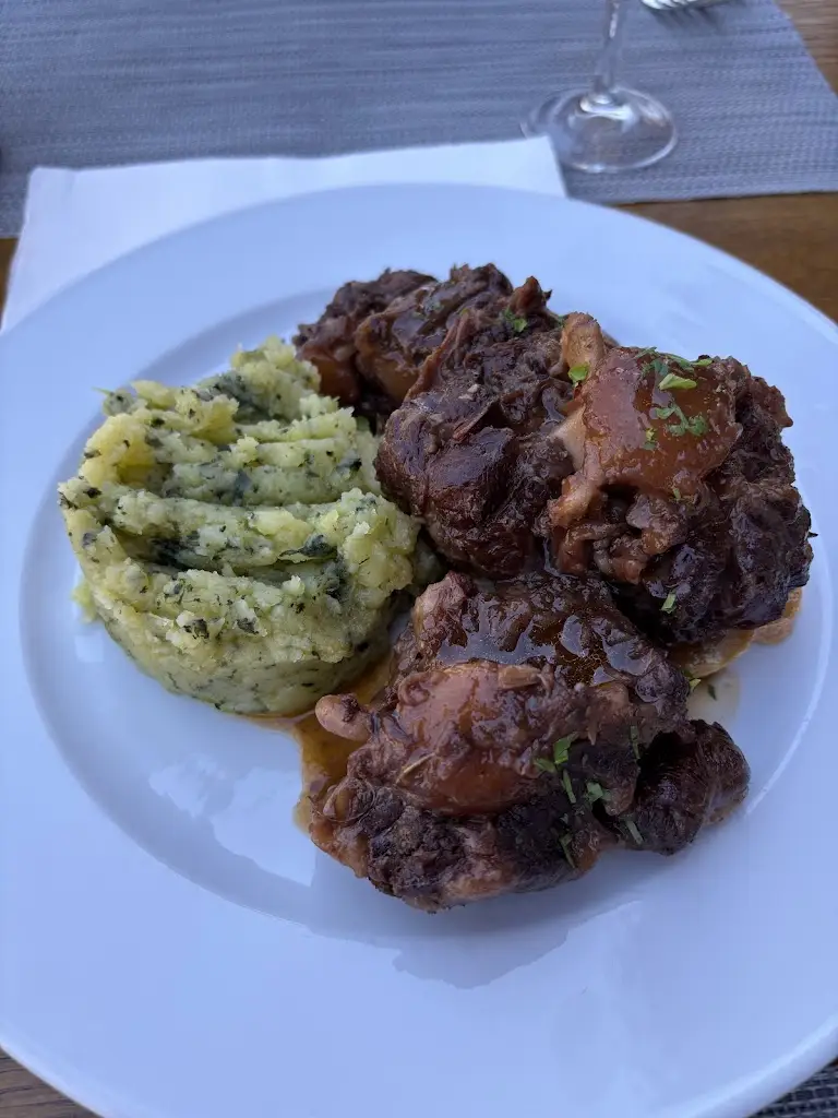 Noa Mazor_Cais da Ferradosa_São João da Pesqueira_review