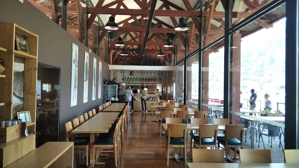 Cais da Ferradosa_São João da Pesqueira_slider_image_1