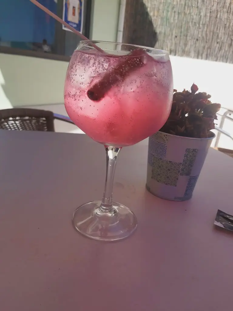 Menu_Vila Café - Tapas & Drinks_Sever do Vouga_immagine_1