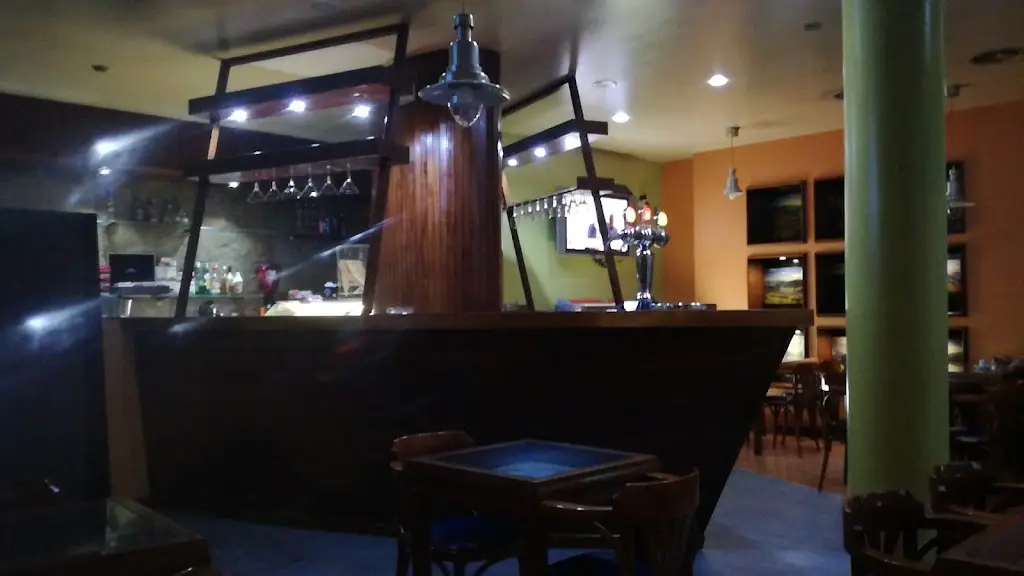 Sérgio Brás_D'Ouros Bar_São João da Pesqueira_review