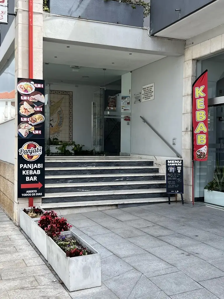 Panjabi kebab bar ristorante a Penalva do Castelo