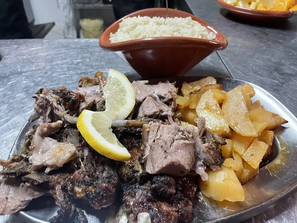 Toca Dos Petiscos_Resende_slider_image_3