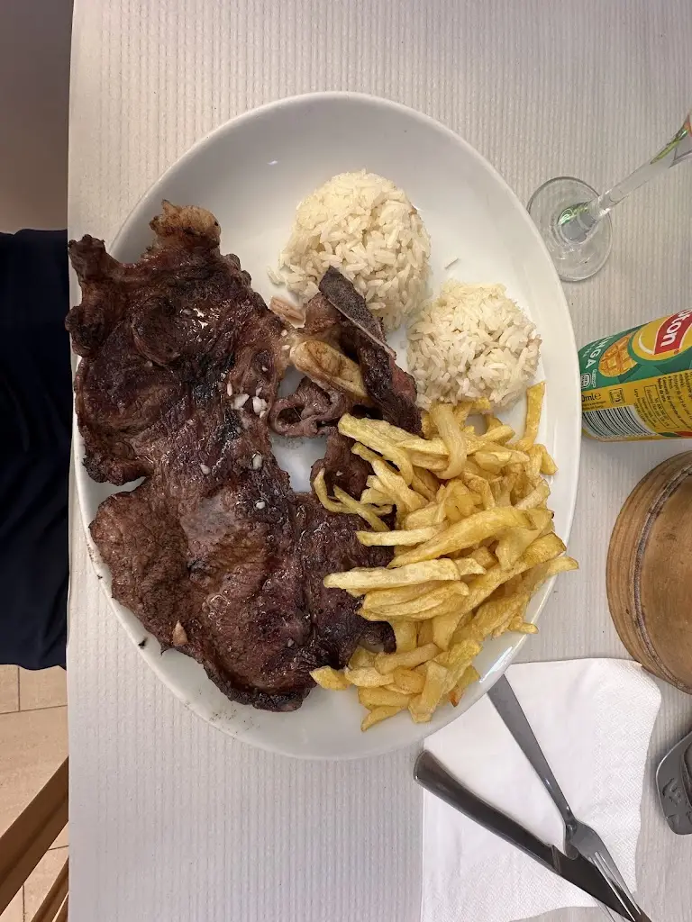 Menu_Churrasqueira Catefica, Lda._Resende_immagine_3