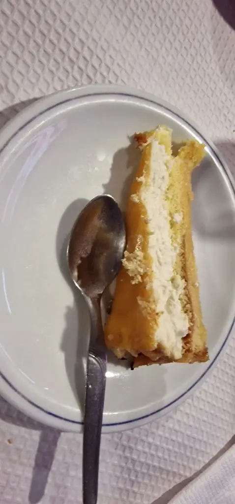 Menu_4 Filhos Fonte Luminosa_Resende_immagine_8