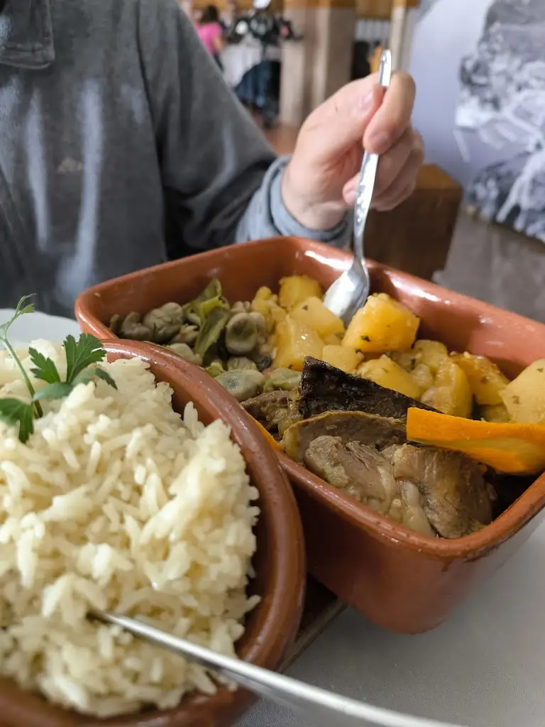 Menu_Restaurante Das Caldas_Resende_immagine_7