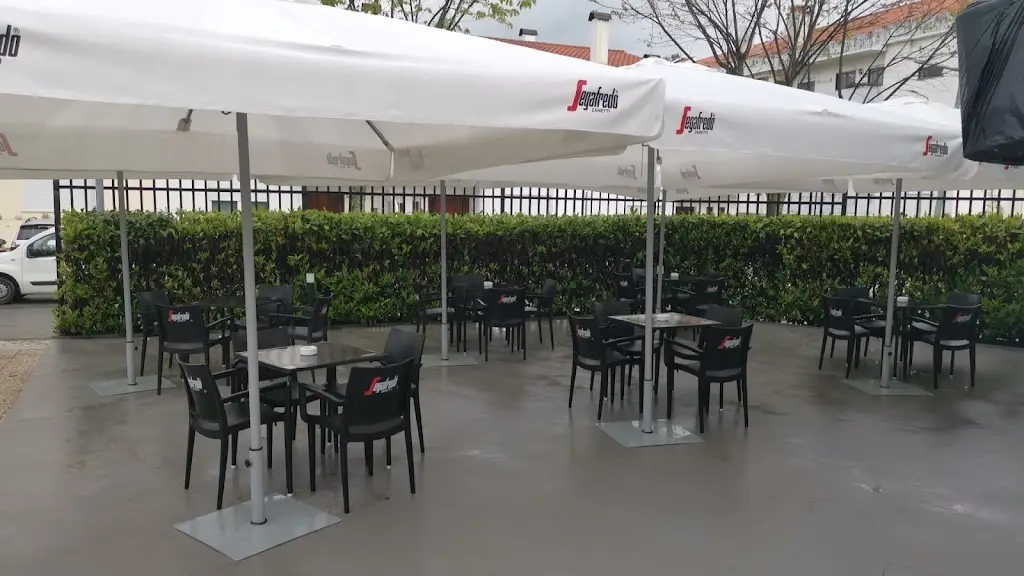 Poolside Gastrobar Tondela ristorante a Tondela