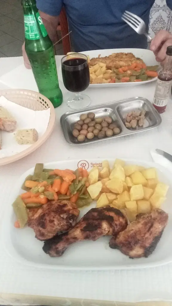 Restaurante O Castanheiro ristorante a Tarouca