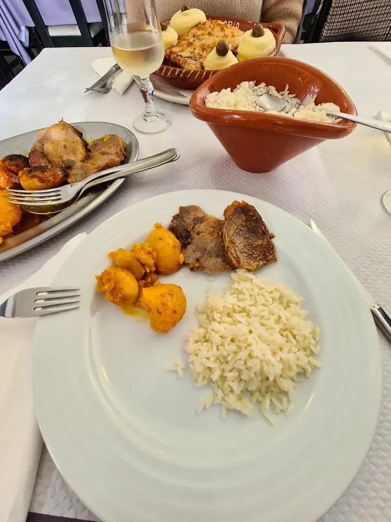 Menu_Restaurante Pizzaria Girassol_Tarouca_immagine_6