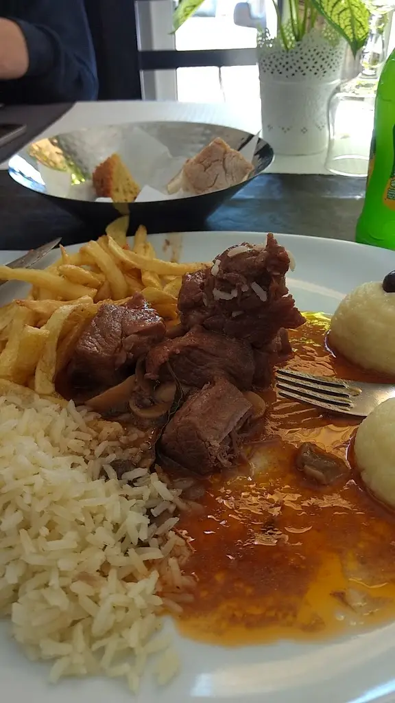 Restaurante Pizzaria Girassol_Tarouca_slider_image_2