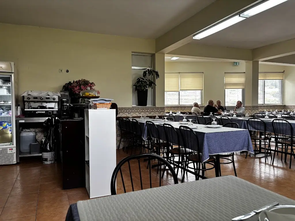 Casa Quintas - Santos & Castro Cafe_Sever do Vouga_slider_image_1