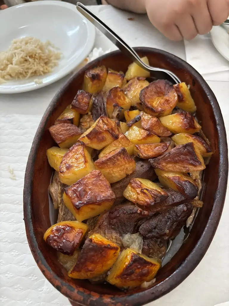 Casa Quintas - Santos & Castro Cafe_Sever do Vouga_slider_image_2