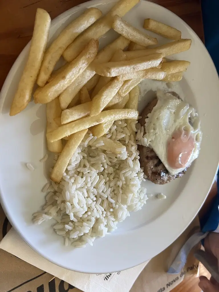 M L_The Village Grill_Vila Nova de Paiva_review