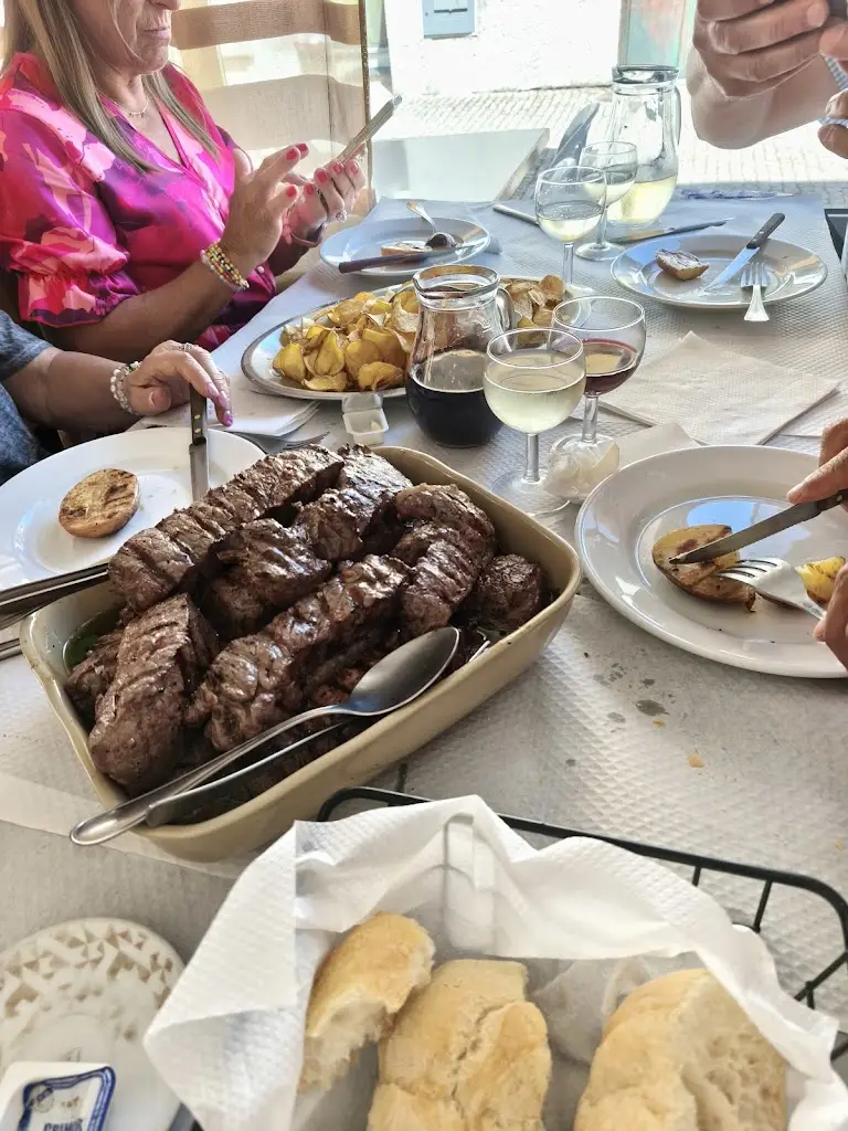 Fernando Cruz_O Cantinho do Coelho_Vila Nova de Paiva_recensione