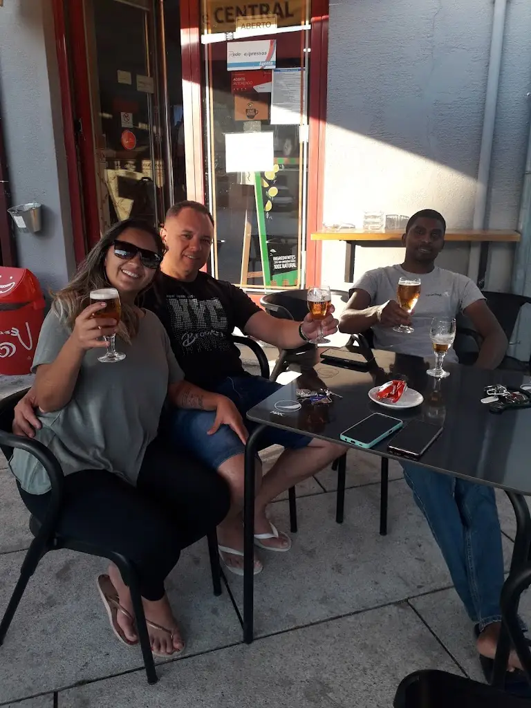 Café Central ristorante a Vila Nova de Paiva