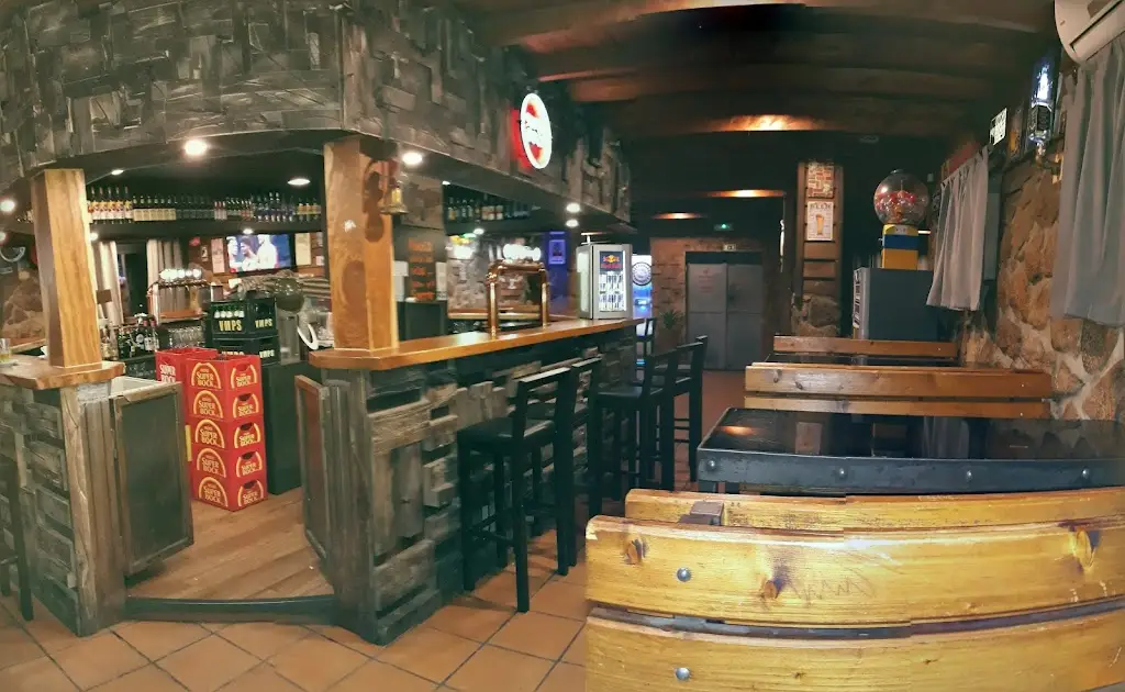 Bar Juiz De Barrelas_Vila Nova de Paiva_slider_image_1