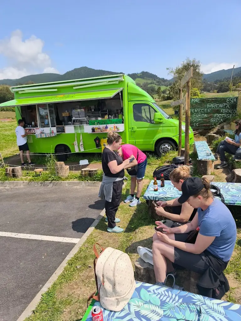 Jana Cecilka_Já Marchava_Fenais da Ajuda_recensione